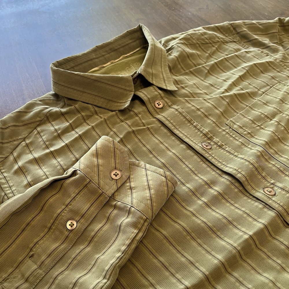 Prana Corduroy Button Down Shirt Mens L Green Striped Texture Long Sleeve